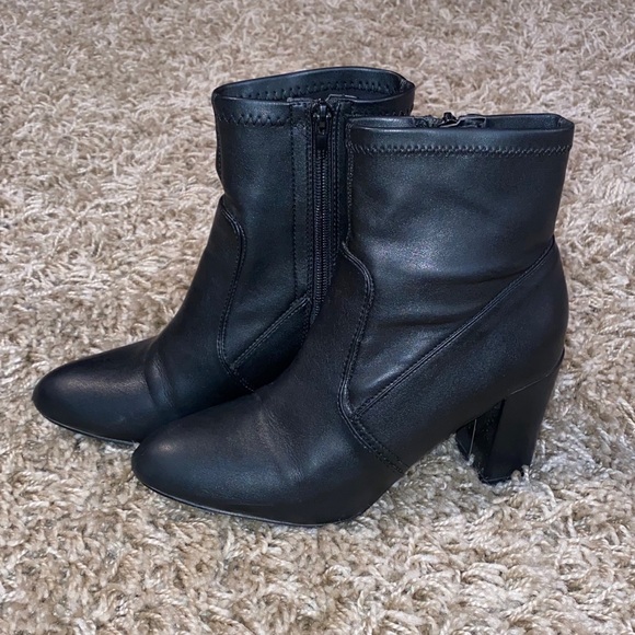 steve madden short black boots